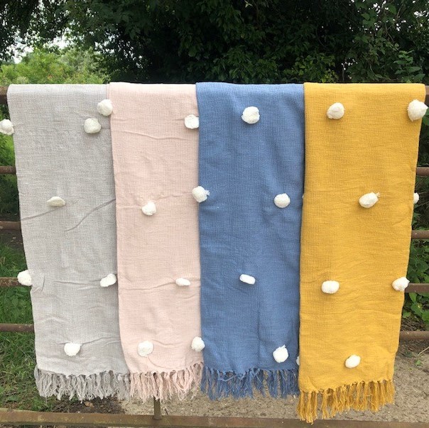 Slub Weave Fair Trade Cotton Throw with Pom Poms  150cm x 125cm